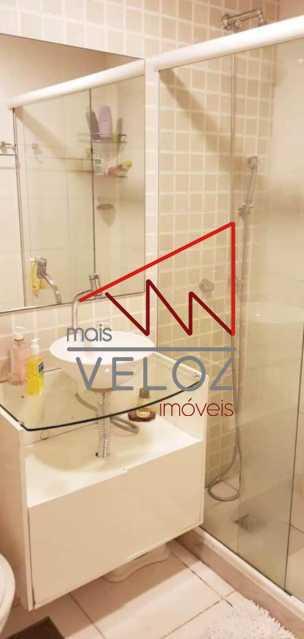 Apartamento à venda com 2 quartos, 80m² - Foto 15