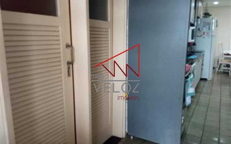 Apartamento à venda com 4 quartos, 183m² - Foto 23