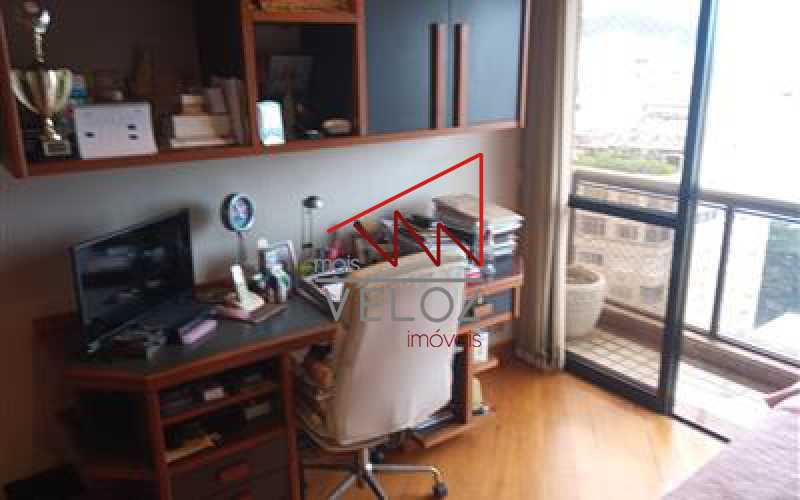 Apartamento à venda com 4 quartos, 183m² - Foto 13