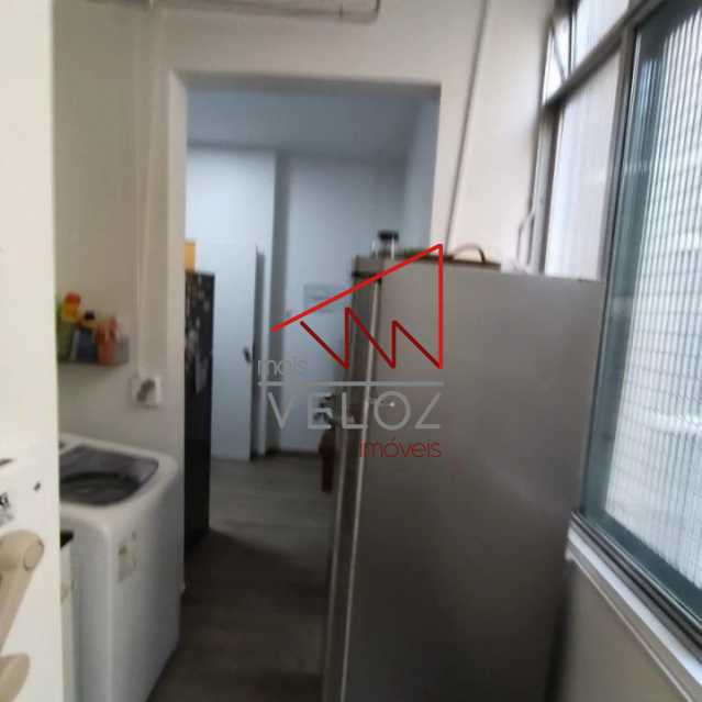 Apartamento à venda com 3 quartos, 135m² - Foto 9