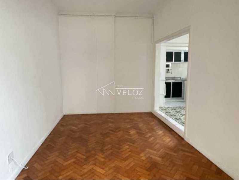 Apartamento à venda com 1 quarto, 38m² - Foto 15