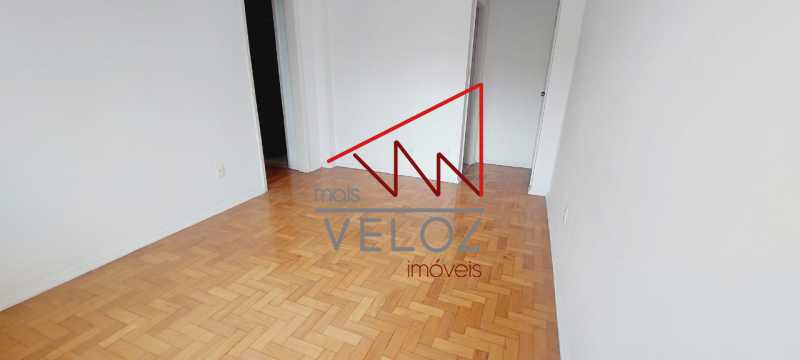 Apartamento à venda com 2 quartos, 54m² - Foto 4