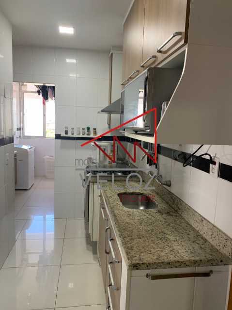 Apartamento à venda com 3 quartos, 100m² - Foto 8