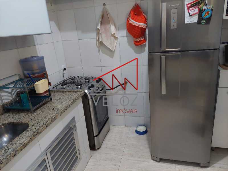 Apartamento à venda com 2 quartos, 57m² - Foto 16