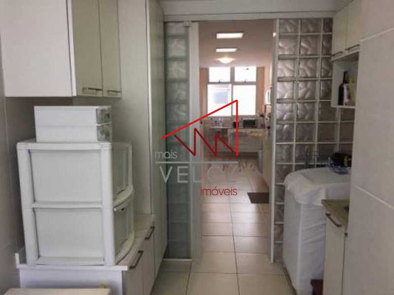 Apartamento à venda com 4 quartos, 192m² - Foto 13