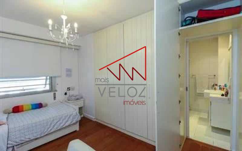 Apartamento à venda com 5 quartos, 262m² - Foto 17