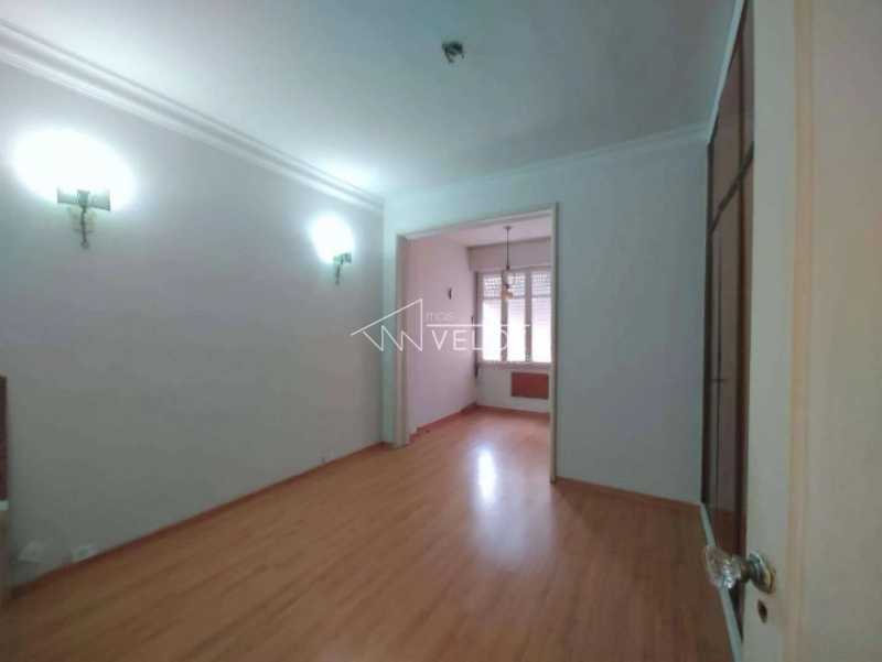 Apartamento à venda com 3 quartos, 139m² - Foto 9