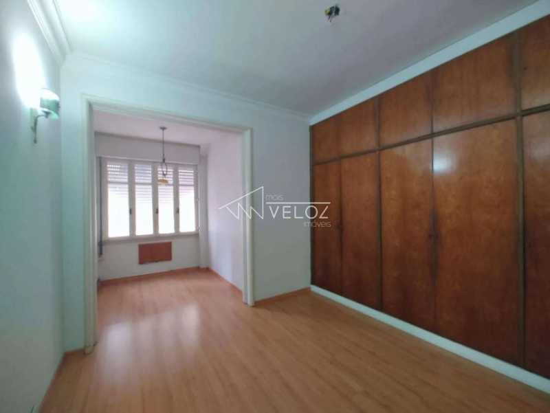 Apartamento à venda com 3 quartos, 139m² - Foto 12