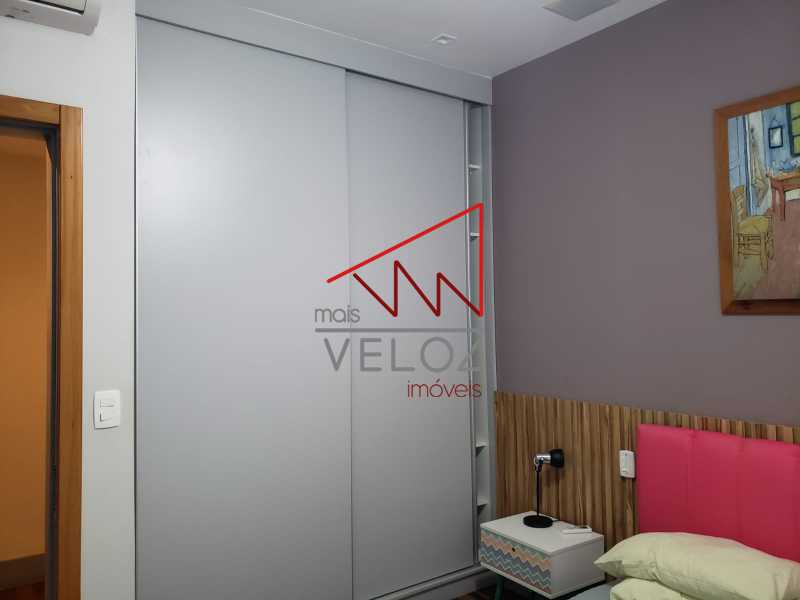 Apartamento à venda com 4 quartos, 190m² - Foto 12