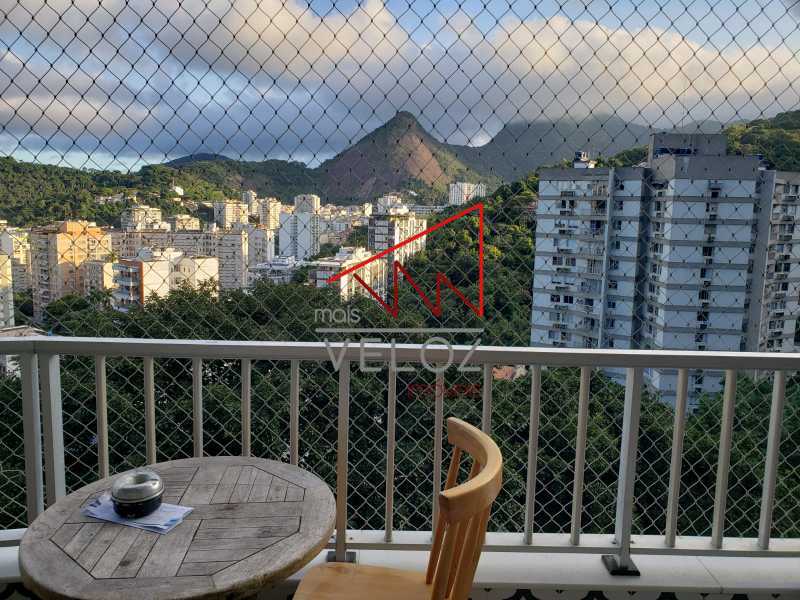 Apartamento à venda com 4 quartos, 190m² - Foto 5