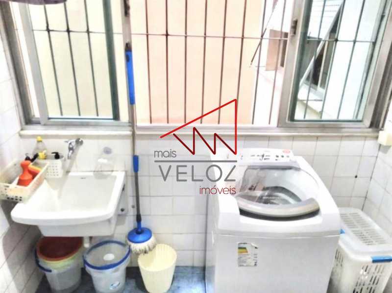 Apartamento à venda com 3 quartos, 140m² - Foto 18