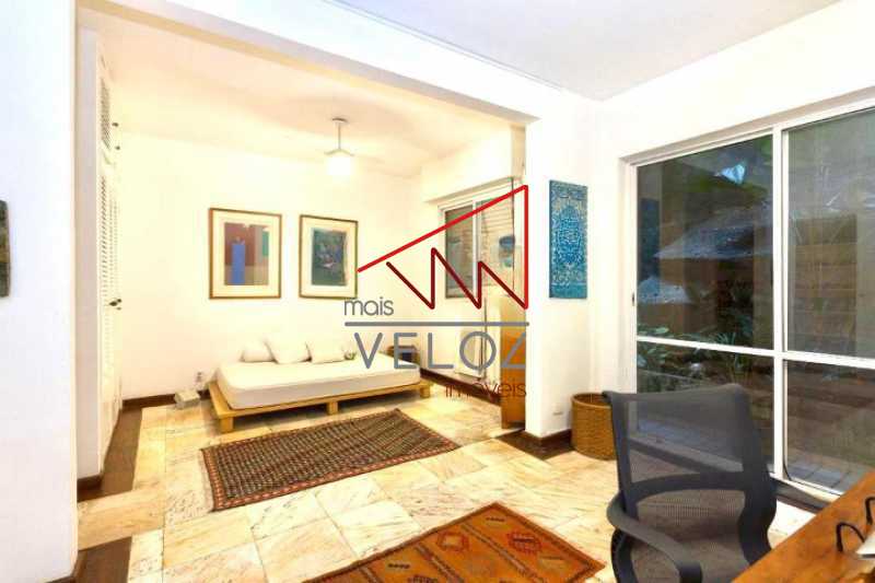 Apartamento à venda com 3 quartos, 238m² - Foto 16