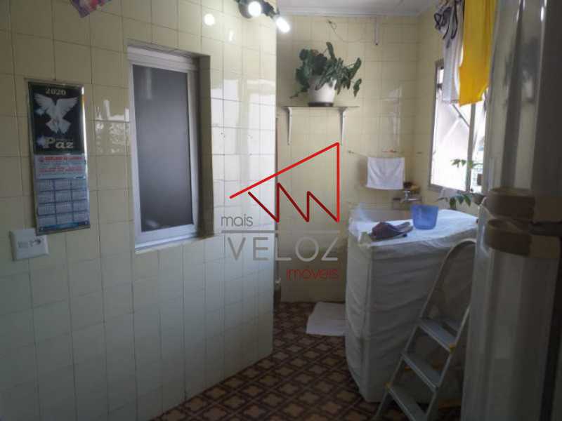 Apartamento à venda com 3 quartos, 135m² - Foto 12