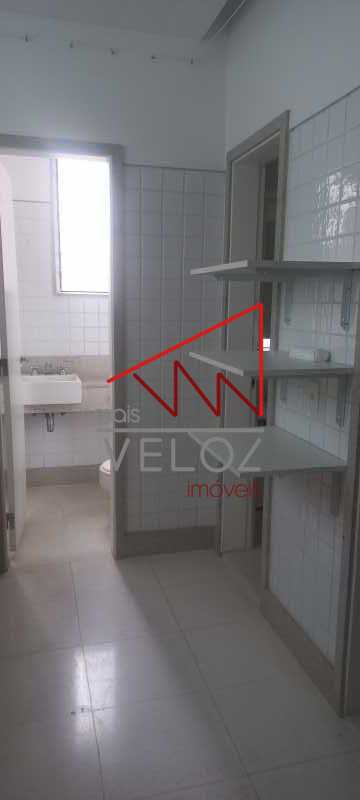 Apartamento à venda com 3 quartos, 200m² - Foto 23