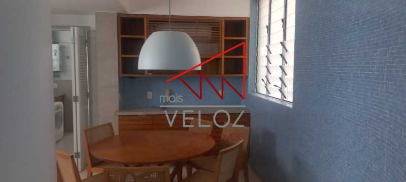 Apartamento à venda com 3 quartos, 200m² - Foto 18