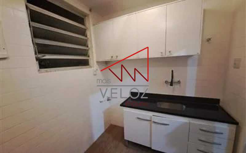 Apartamento à venda com 2 quartos, 63m² - Foto 14