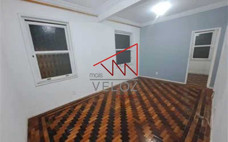 Apartamento à venda com 2 quartos, 63m² - Foto 1