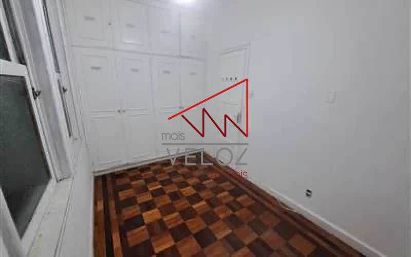 Apartamento à venda com 2 quartos, 63m² - Foto 11