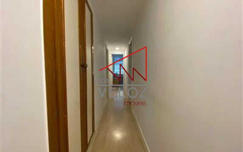 Apartamento à venda com 3 quartos, 169m² - Foto 20