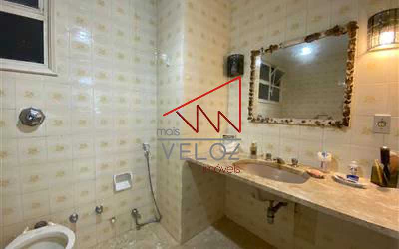 Apartamento à venda com 3 quartos, 169m² - Foto 16