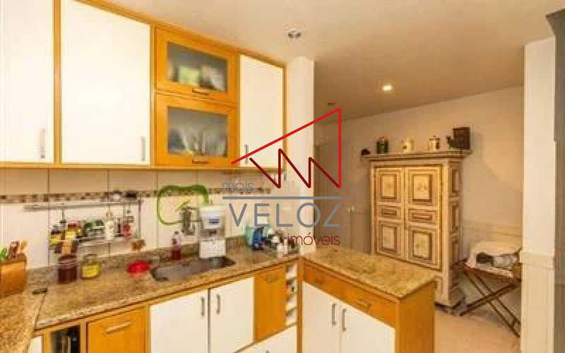 Apartamento à venda com 2 quartos, 138m² - Foto 14