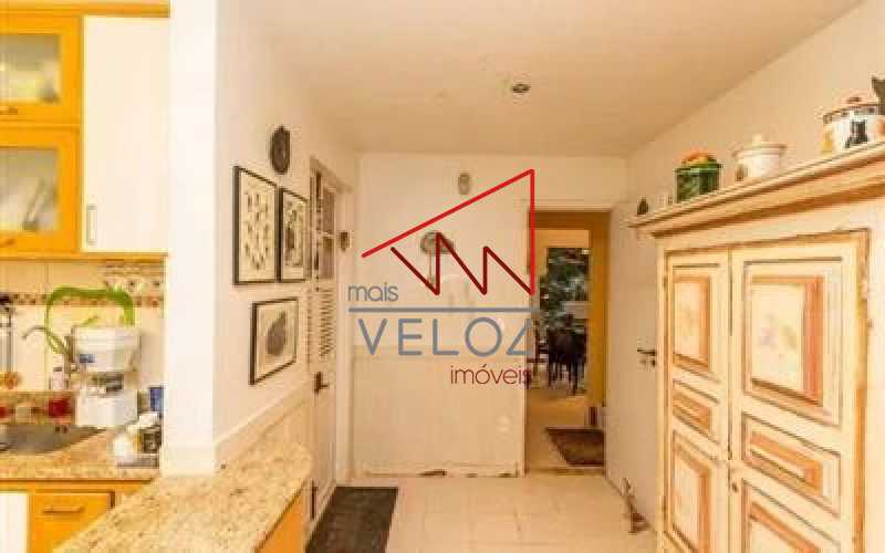 Apartamento à venda com 2 quartos, 138m² - Foto 15