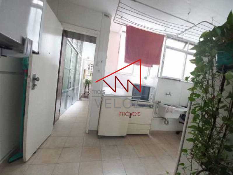 Apartamento à venda com 4 quartos, 222m² - Foto 16