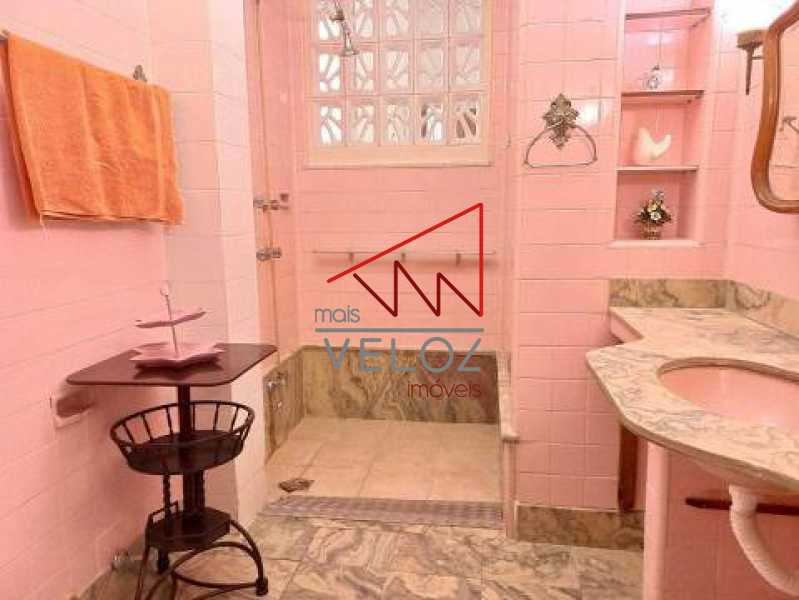 Apartamento à venda com 4 quartos, 222m² - Foto 18