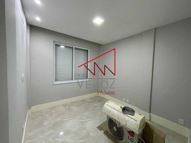 Apartamento à venda com 2 quartos, 78m² - Foto 21