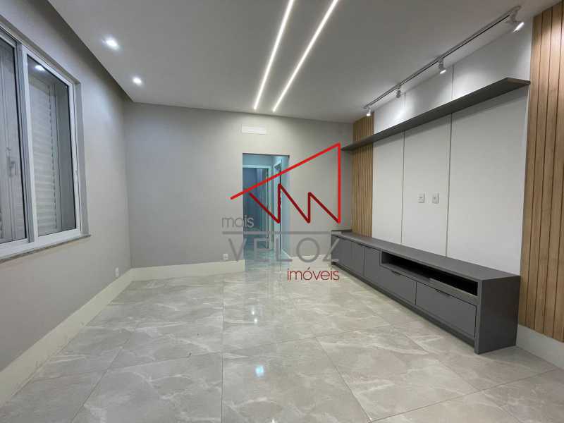 Apartamento à venda com 2 quartos, 78m² - Foto 13