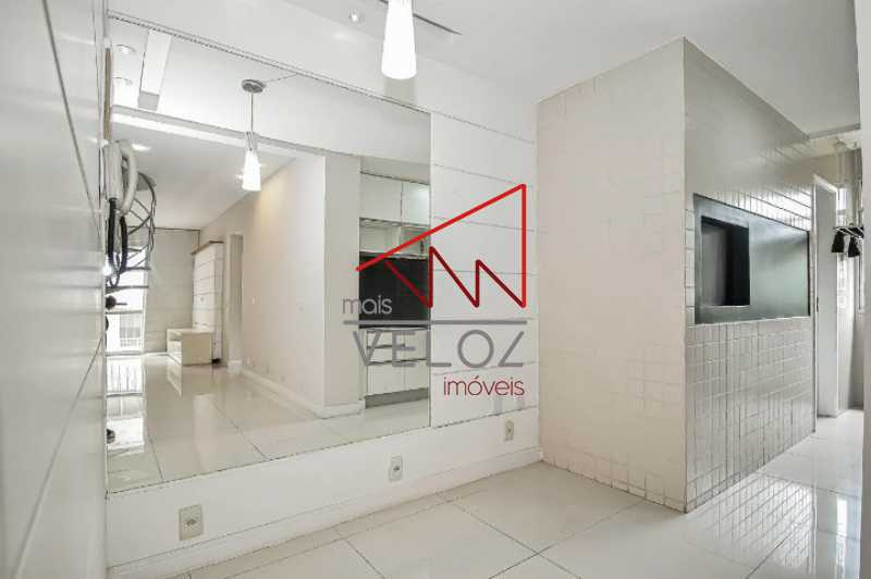 Apartamento à venda com 2 quartos, 135m² - Foto 17