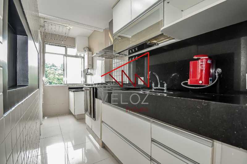 Apartamento à venda com 2 quartos, 135m² - Foto 20