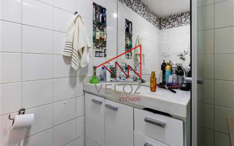 Apartamento à venda com 2 quartos, 90m² - Foto 27