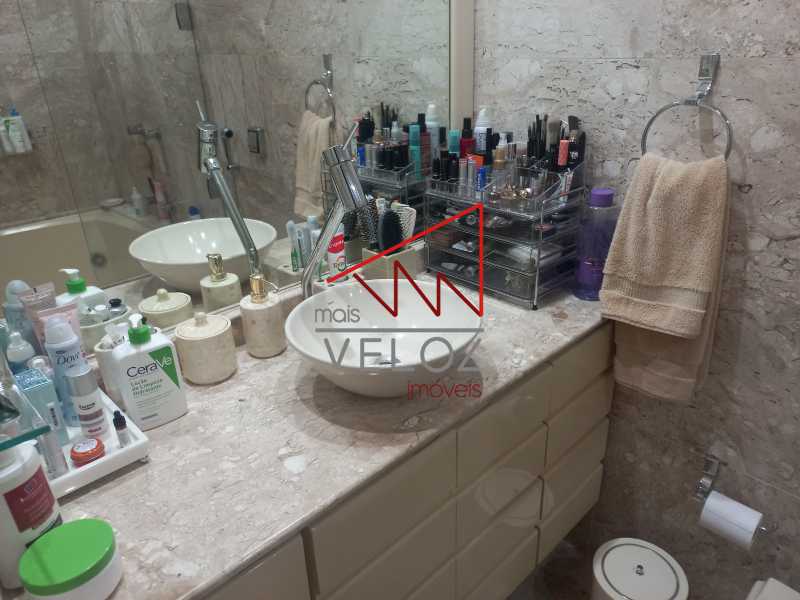 Apartamento à venda com 4 quartos, 153m² - Foto 21