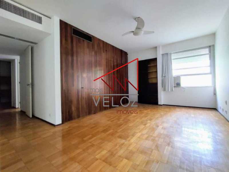 Cobertura à venda com 3 quartos, 260m² - Foto 11