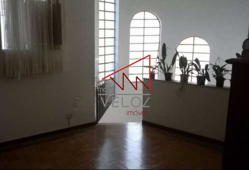 Casa à venda com 4 quartos, 370m² - Foto 12