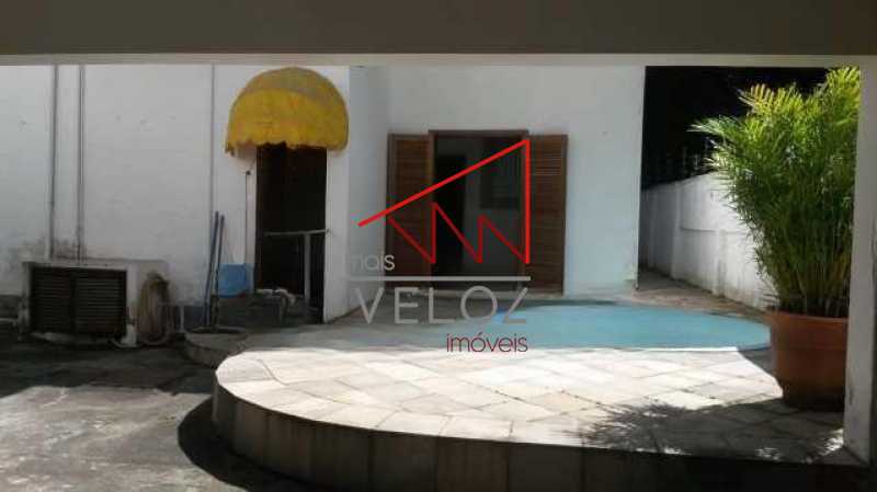 Casa à venda com 4 quartos, 370m² - Foto 21