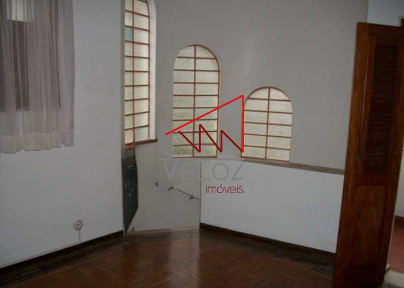 Casa à venda com 4 quartos, 370m² - Foto 17