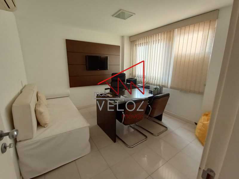 Cobertura à venda com 5 quartos, 343m² - Foto 11