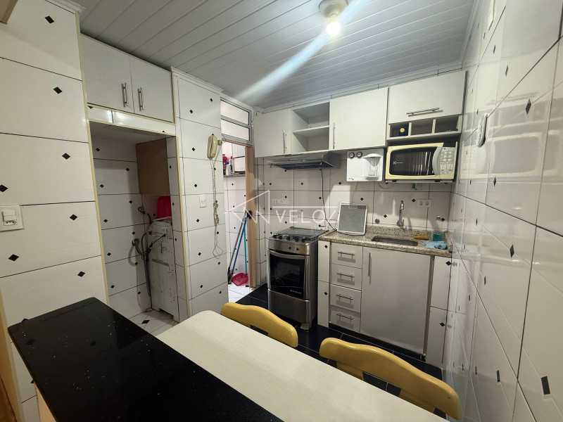Apartamento à venda com 2 quartos, 41m² - Foto 17