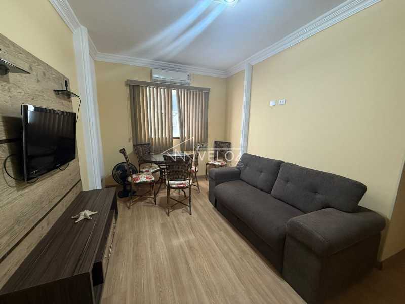 Apartamento à venda com 2 quartos, 41m² - Foto 2