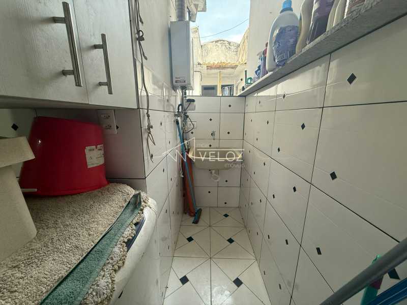 Apartamento à venda com 2 quartos, 41m² - Foto 19