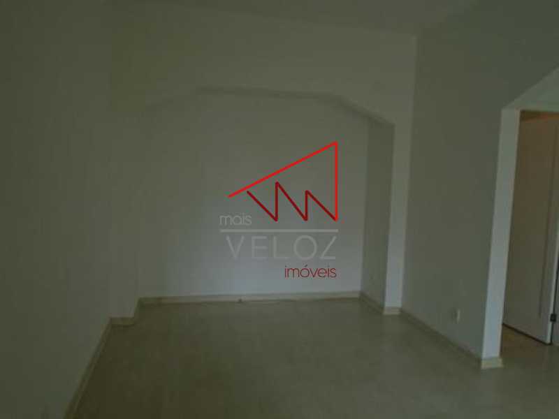 Apartamento à venda com 2 quartos, 82m² - Foto 2