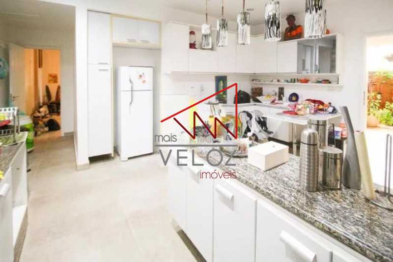 Apartamento à venda com 4 quartos, 188m² - Foto 11