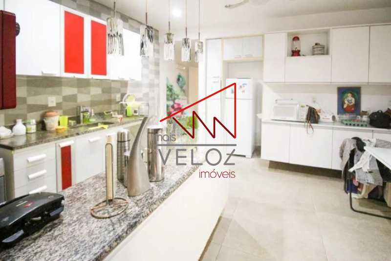 Apartamento à venda com 4 quartos, 188m² - Foto 14