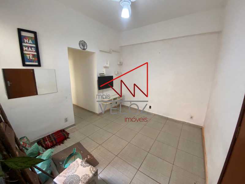 Apartamento à venda com 1 quarto, 31m² - Foto 1