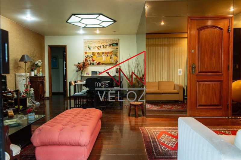 Apartamento à venda com 3 quartos, 141m² - Foto 5