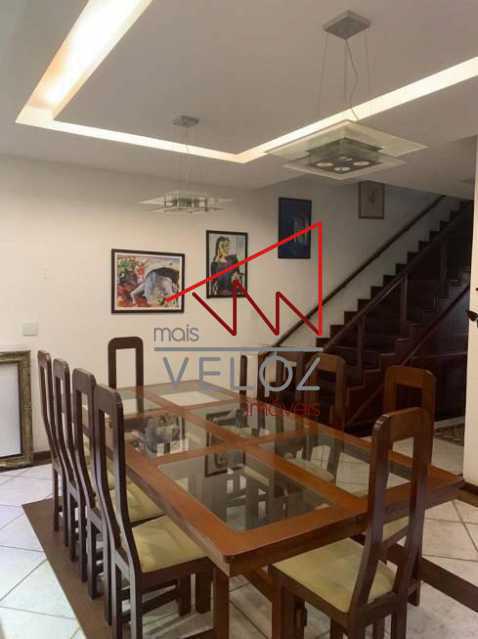 Casa de Condomínio à venda com 7 quartos, 400m² - Foto 12