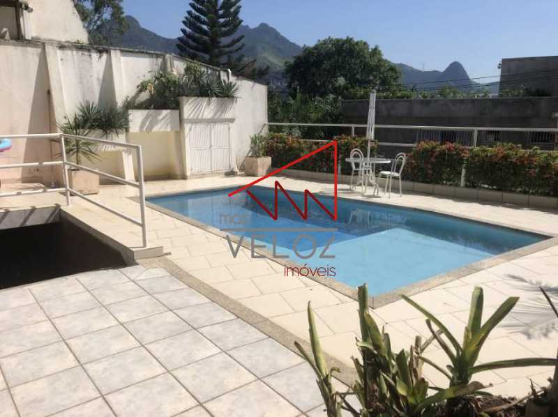 Casa de Condomínio à venda com 7 quartos, 400m² - Foto 3