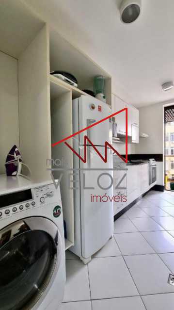 Apartamento à venda com 2 quartos, 100m² - Foto 23